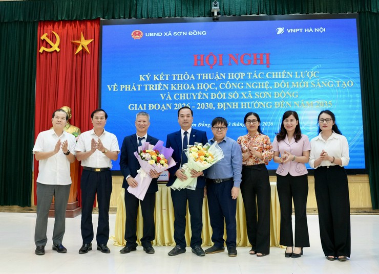 Sơn Đồng tổ chức Hội nghị ký kết Thỏa thuận hợp tác chiến lược về chuyển đổi số giai đoạn 2026 – 2030- Ảnh 4.