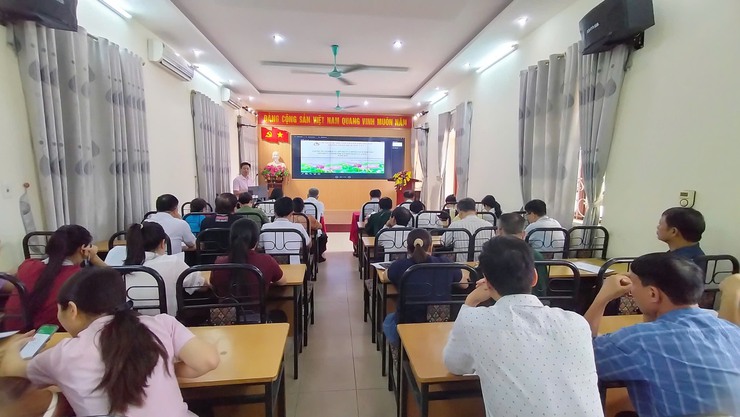 TẬP HUẤN NGHIỆP VỤ TÍN DỤNG CHÍNH SÁCH CHO CÁN BỘ HỘI, CÁC TỔ CHỨC CHÍNH TRỊ - XÃ HỘI XÃ, PHƯỜNG NĂM 2026- Ảnh 2.