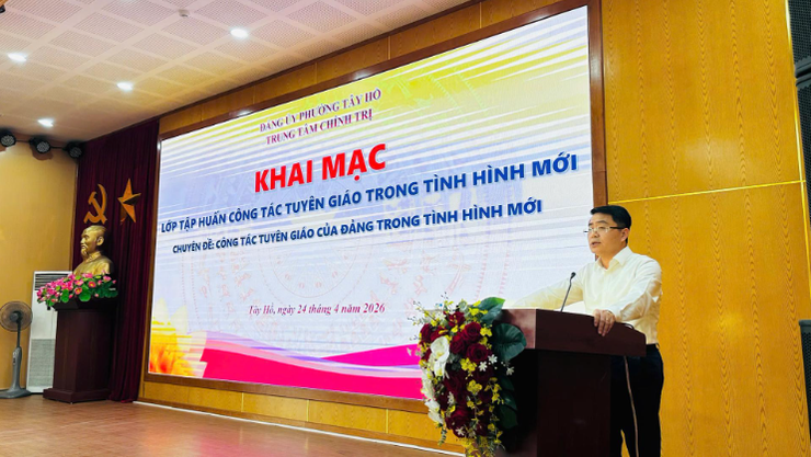 Trung tâm Chính trị phường Tây Hồ tổ chức khai mạc lớp tập huấn công tác tuyên giáo trong tình hình mới- Ảnh 1.