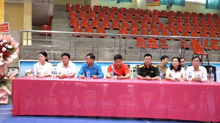 Xã Mỹ Đức sổi nổi giải thi đấu cầu lông - kéo co và hưởng ứng “ Tháng công nhân” năm 2026- Ảnh 1.