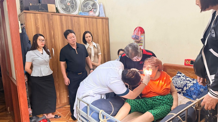 UBND PHƯỜNG VĂN MIẾU – QUỐC TỬ GIÁM TĂNG CƯỜNG CHĂM SÓC SỨC KHỎE CHO NGƯỜI KHUYẾT TẬT CÓ HOÀN CẢNH KHÓ KHĂN TRÊN ĐỊA BÀN - Ảnh 5.