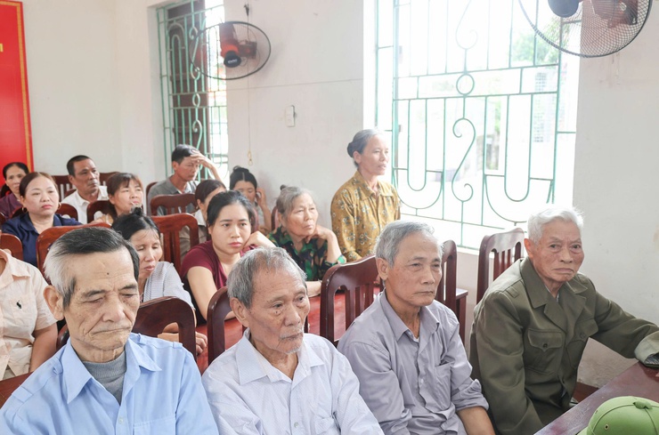 Đại Xuyên đối thoại với các hộ dân trong phạm vi thu hồi đất thực hiện dự án nâng cấp đường Tỉnh lộ 428- Ảnh 4.