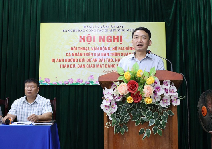 Xuân Mai đối thoại, vận động bàn giao mặt bằng dự án Quốc lộ 6 với hộ gia đình, cá nhân thôn Xuân Mai, Chiến Thắng- Ảnh 1.