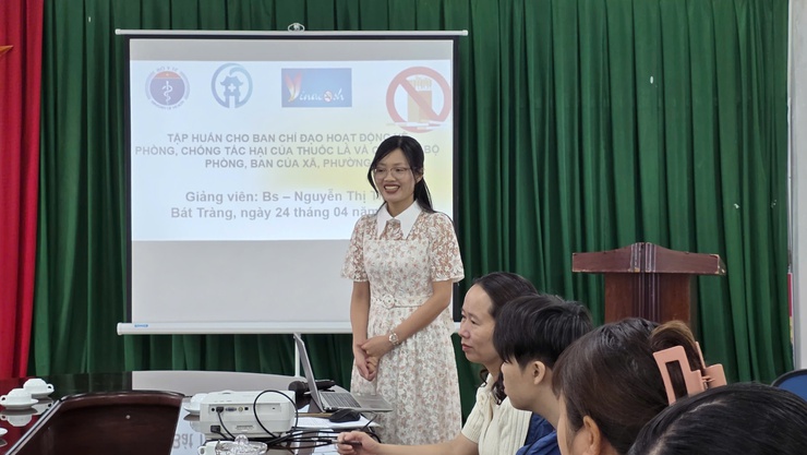 Bát Tràng tổ chức tập huấn phòng, chống tác hại của thuốc lá năm 2026- Ảnh 1.