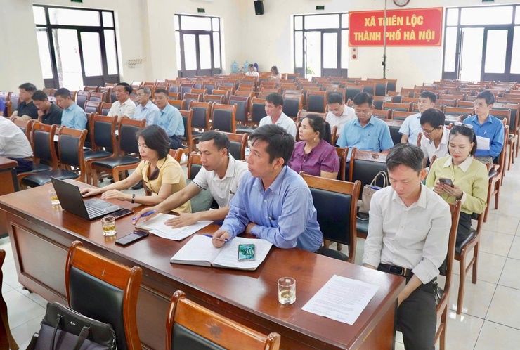 Hội nghị triển khai Kế hoạch phòng chống thiên tai và tìm kiếm cứu nạn năm 2026; triển khai công tác thu giá dịch vụ vệ sinh môi trường trên địa bàn xã- Ảnh 7.