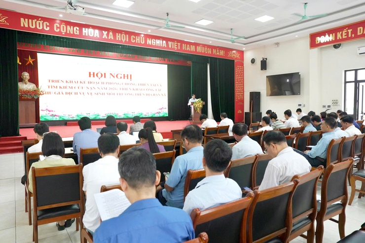 Hội nghị triển khai Kế hoạch phòng chống thiên tai và tìm kiếm cứu nạn năm 2026; triển khai công tác thu giá dịch vụ vệ sinh môi trường trên địa bàn xã- Ảnh 6.