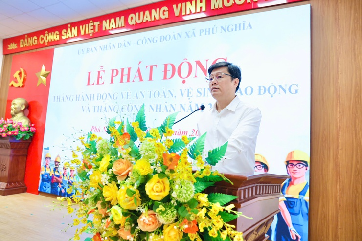 Phú Nghĩa phát động Tháng hành động về An toàn, vệ sinh lao động và Tháng Công nhân năm 2026- Ảnh 10.