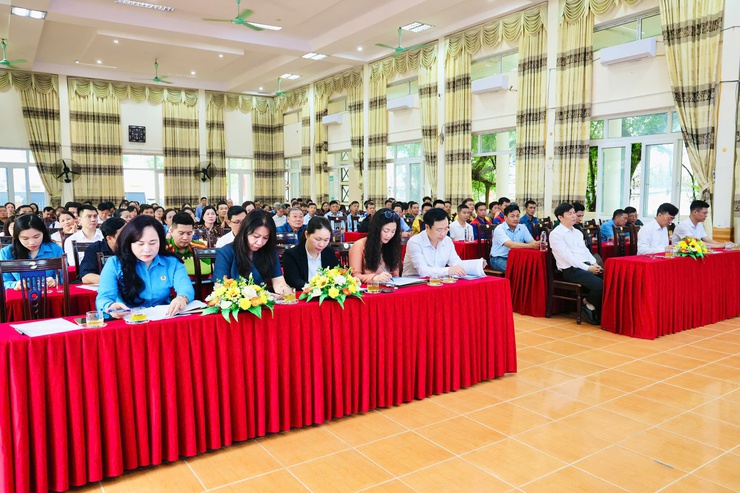 Phú Nghĩa phát động Tháng hành động về An toàn, vệ sinh lao động và Tháng Công nhân năm 2026- Ảnh 4.