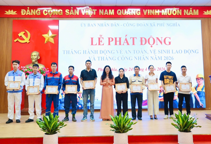 Phú Nghĩa phát động Tháng hành động về An toàn, vệ sinh lao động và Tháng Công nhân năm 2026- Ảnh 14.
