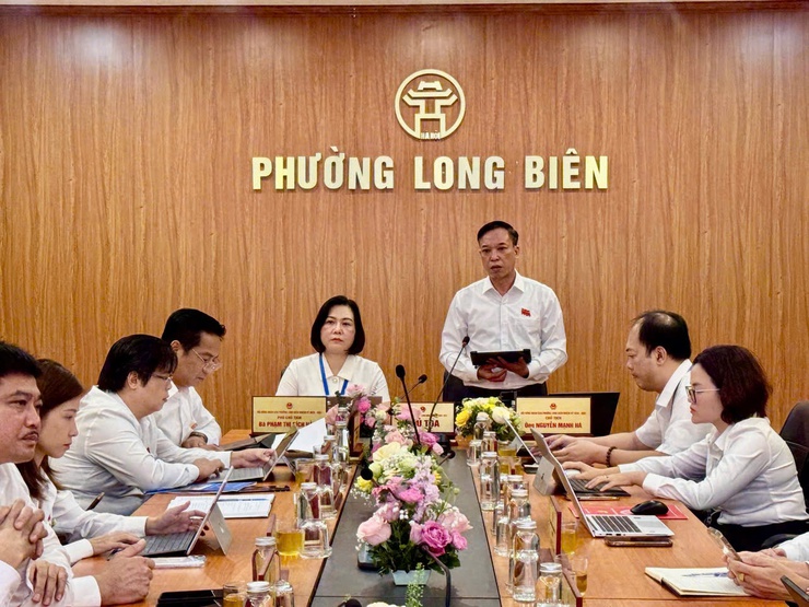 Kỳ họp thứ hai, HĐND phường Long Biên khóa II, nhiệm kỳ 2026-2031 thành công tốt đẹp: Thông qua 6 nghị quyết- Ảnh 4.