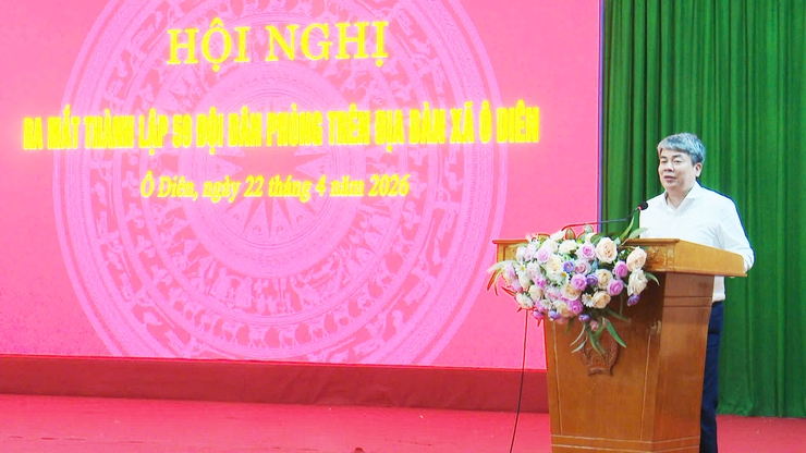 Ủy ban nhân dân xã tổ chức ra mắt 59 Đội dân phòng trên địa bàn- Ảnh 3.