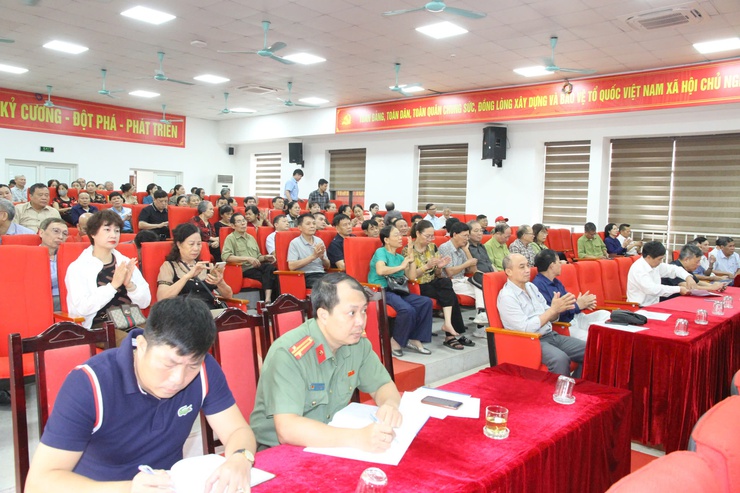 UBND phường Xuân Phương tổ chức hội nghị tuyên truyền Luật xử lý vi phạm hành chính năm 2026- Ảnh 4.