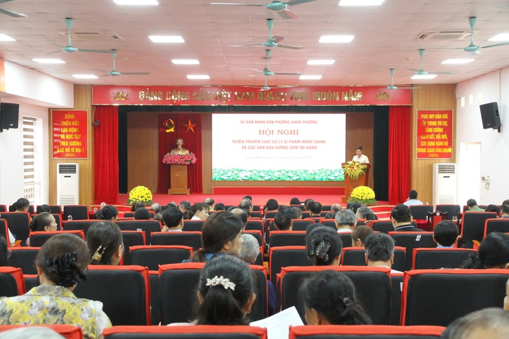 UBND phường Xuân Phương tổ chức hội nghị tuyên truyền Luật xử lý vi phạm hành chính năm 2026- Ảnh 9.