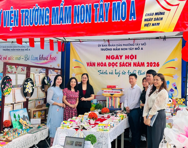 Phường Tây Mỗ tổ chức Lễ phát động hưởng ứng Ngày Sách và Văn hóa đọc Việt Nam lần thứ V năm 2026: Lan tỏa tri thức trong kỷ nguyên mới- Ảnh 9.