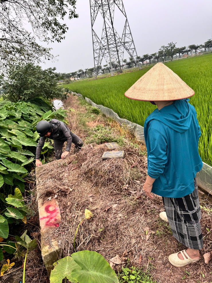 Xã Tam Hưng triển khai kiểm đếm, xác minh mồ mả phục vụ Dự án Khu đô thị thể thao Olympic- Ảnh 4.