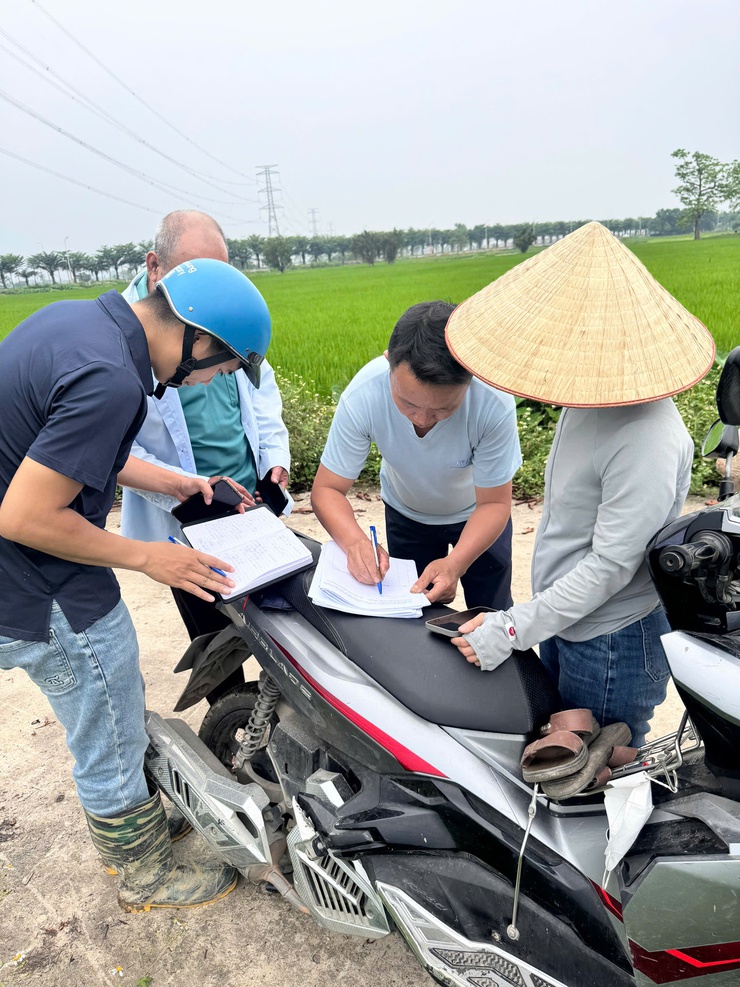 Xã Tam Hưng triển khai kiểm đếm, xác minh mồ mả phục vụ Dự án Khu đô thị thể thao Olympic- Ảnh 3.