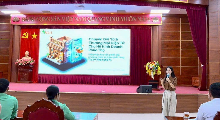  Xã Phúc Thọ: Tập huấn chuyển đổi số và nâng cao kỹ năng kinh doanh trên sàn thương mại điện tử- Ảnh 2.