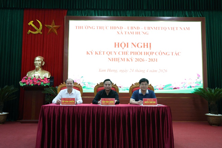 Tam Hưng ký kết Quy chế phối hợp công tác nhiệm kỳ 2026–2031: Tăng cường liên kết, nâng cao hiệu quả phục vụ Nhân dân- Ảnh 2.