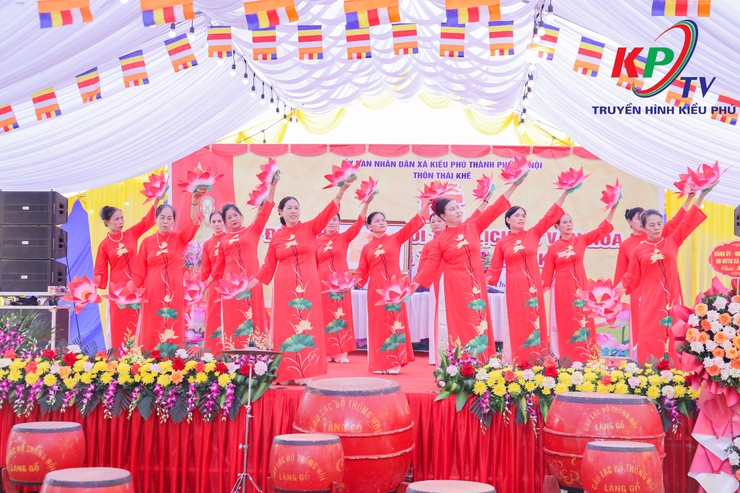 Lễ đón nhận Di tích lịch sử – văn hóa cấp thành phố Chùa Thiền Quang, thôn Thái Khê- Ảnh 9.