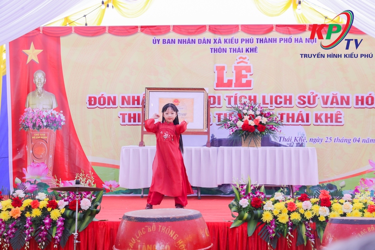 Lễ đón nhận Di tích lịch sử – văn hóa cấp thành phố Chùa Thiền Quang, thôn Thái Khê- Ảnh 12.
