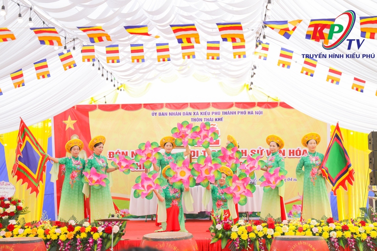 Lễ đón nhận Di tích lịch sử – văn hóa cấp thành phố Chùa Thiền Quang, thôn Thái Khê- Ảnh 8.