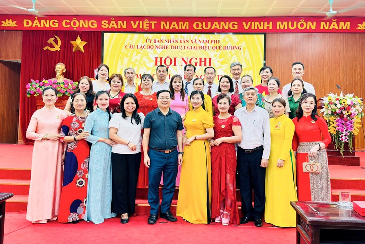 Nam Phù: Kết nối tình yêu nghệ thuật từ CLB “Giai điệu quê hương"- Ảnh 5.