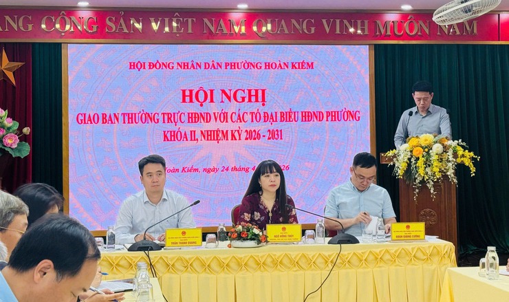 Thường trực HĐND phường giao ban với các tổ đại biểu HĐND khóa II, nhiệm kỳ 2026–2031- Ảnh 1.