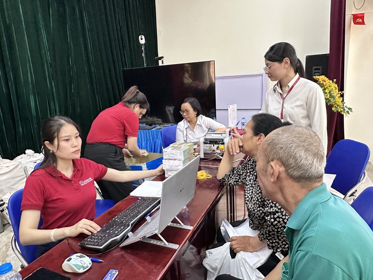 Tiếp tục chi trả bồi thường hỗ trợ GPMB Dự án Khu đô thị thể thao Olympic tại 4 thôn Yên Ngưu, Quỳnh Đô, Huỳnh Cung, Tả Thanh Oai.- Ảnh 1.