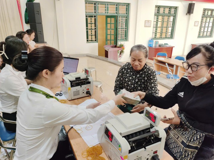 Tiếp tục chi trả bồi thường hỗ trợ GPMB Dự án Khu đô thị thể thao Olympic tại 4 thôn Yên Ngưu, Quỳnh Đô, Huỳnh Cung, Tả Thanh Oai.- Ảnh 15.