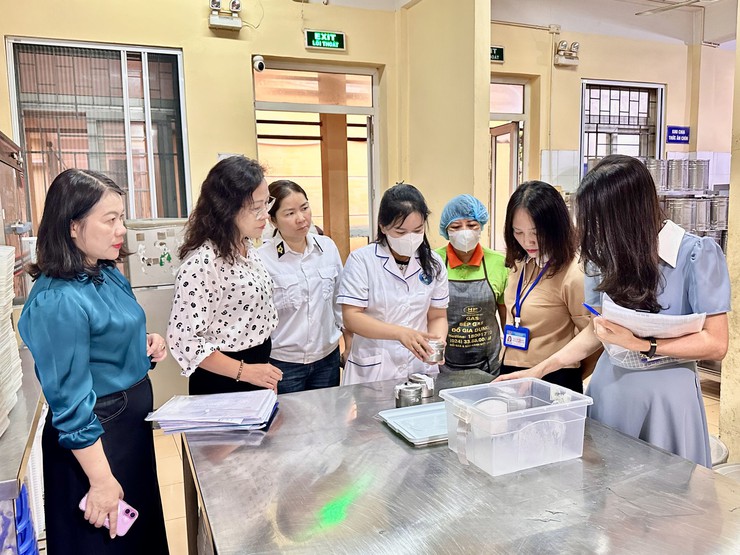 Tháng hành động vì an toàn thực phẩm năm 2026 (từ ngày 15/4 đến 15/5/2026): Nỗ lực bảo vệ sức khỏe người dân- Ảnh 1.