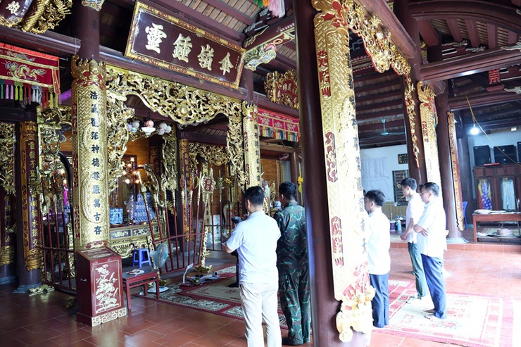 Xuân Mai khảo sát thực địa, định hướng phát triển tuyến du lịch tâm linh Đình Bùi Xá – Đền Né- Ảnh 1.