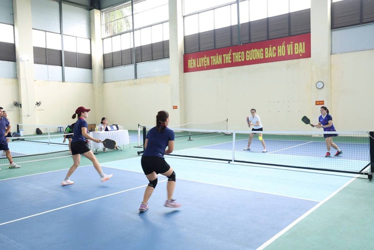 Sôi nổi giải Pickleball xã Xuân Mai năm 2026 chào mừng các ngày lễ lớn- Ảnh 4.