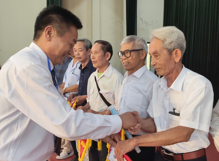 Đoài Phương rộn ràng Liên hoan tiếng hát dân ca người cao tuổi năm 2026- Ảnh 20.