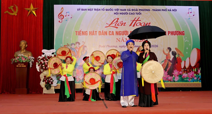 Đoài Phương rộn ràng Liên hoan tiếng hát dân ca người cao tuổi năm 2026- Ảnh 12.