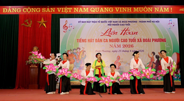 Đoài Phương rộn ràng Liên hoan tiếng hát dân ca người cao tuổi năm 2026- Ảnh 16.