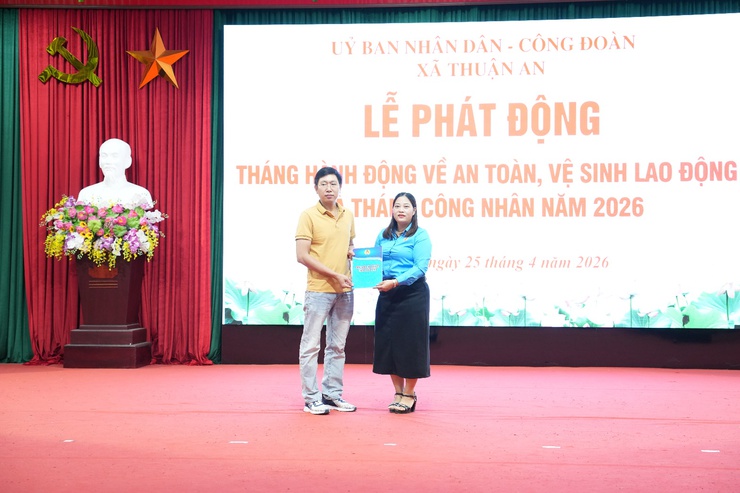 Xã Thuận An phát động Tháng hành động về An toàn, vệ sinh lao động và Tháng Công nhân năm 2026- Ảnh 6.