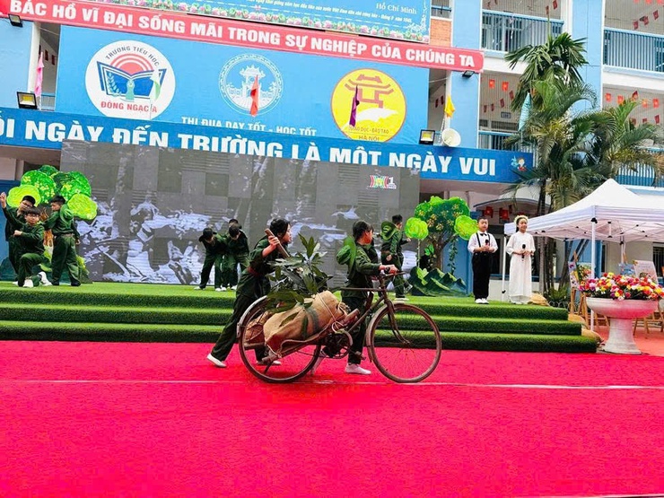 Nhiều hoạt động thú vị tai Ngày Sách và Văn hóa đọc năm 2026 Trường Tiểu học Đông Ngạc A- Ảnh 6.