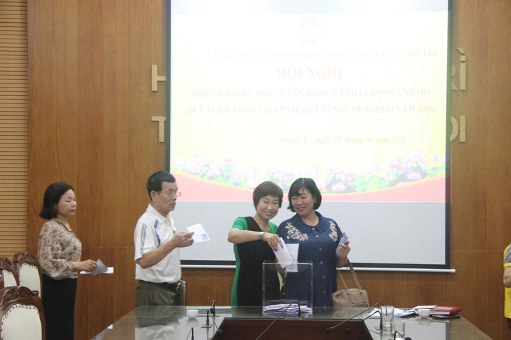 Thanh Trì phát động ủng hộ Quỹ “Vì biển đảo Việt Nam” và Quỹ “Vì người nghèo” năm 2026- Ảnh 5.