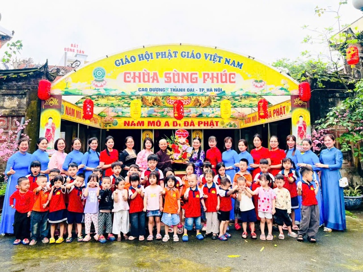 HOẠT ĐỘNG TRẢI NGHIỆM: THAM QUAN DI TÍCH LỊCH SỬ QUÊ HƯƠNG “ĐÌNH LÀNG” THÔN MỤC XÁ; CHÙA SÙNG PHÚC VÀ KHU SINH THÁI 12 CON GIÁP THÔN MỤC XÁ Hòa mình vào cội nguồn – Nâng niu tuổi thơ qua hành trình “Về làng”- Ảnh 3.