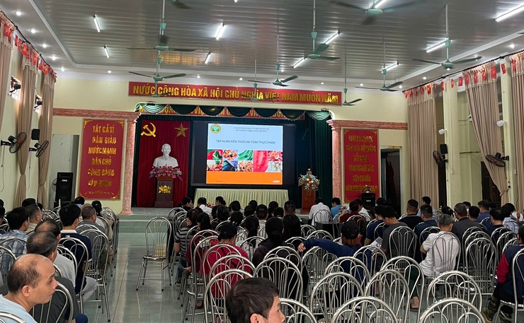 Xuân Mai tập huấn kiến thức an toàn thực phẩm cho các cơ sở sản xuất, kinh doanh- Ảnh 4.