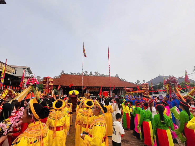 Lễ hội truyền thống làng Vũ Lăng – Khí phách Đông Hải và niềm tự hào người dân đất kinh kỳ- Ảnh 2.