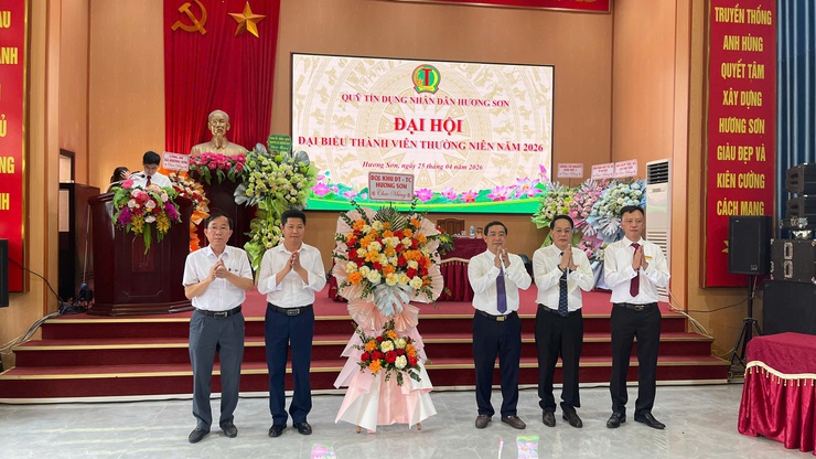 Quỹ tín dụng nhân dân Hương Sơn: Dấu ấn tăng trưởng và khẳng định vị thế phát triển bền vững- Ảnh 4.