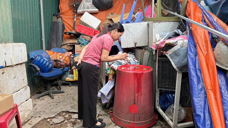 PHƯỜNG BỒ ĐỀ: RA QUÂN TỔNG VỆ SINH MÔI TRƯỜNG – ỨNG DỤNG CHUYỂN ĐỔI SỐ TRONG CÔNG TÁC PHÒNG CHỐNG DỊCH BỆNH- Ảnh 19.