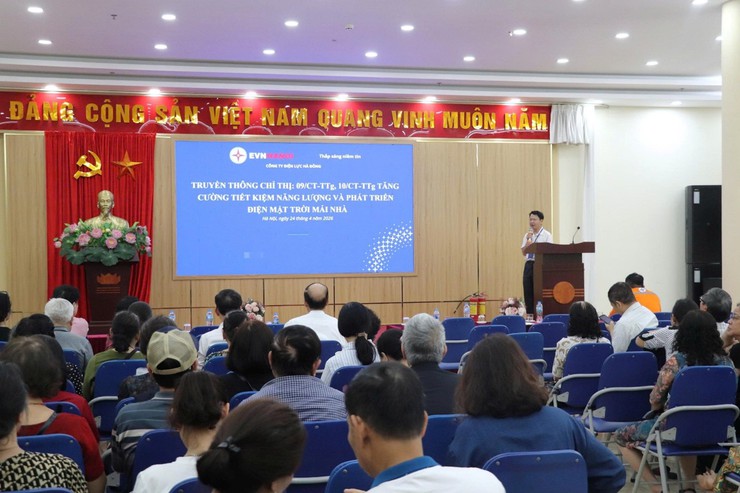 Phường Khương Đình chung tay sử dụng điện an toàn, tiết kiệm và hiệu quả vì lợi ích cộng đồng- Ảnh 3.