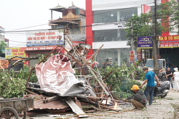 Phường Chương Mỹ hỗ trợ người dân tháo dỡ, giải phóng mặt bằng phục vụ Dự án cải tạo, nâng cấp Quốc lộ 6 đoạn Ba La – Xuân Mai- Ảnh 11.