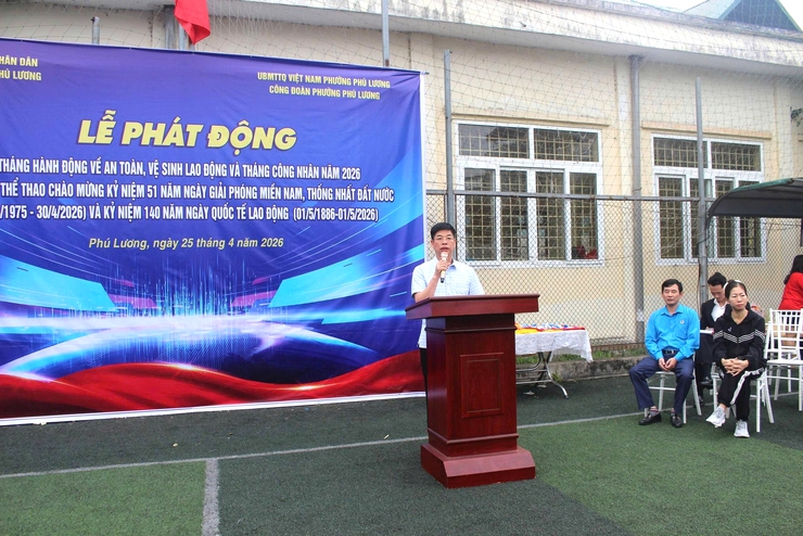 Phường Phú Lương tổ chức Lễ phát động Tháng hành động về An toàn vệ sinh lao động và Tháng Công nhân năm 2026.- Ảnh 1.