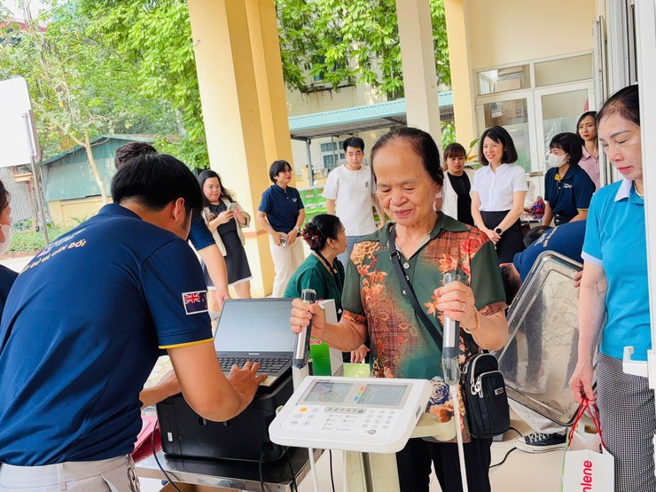 Uỷ ban MTTQ Việt Nam phường Kiến Hưng tổ chức chương trình bồi dưỡng kiến thức dinh dưỡng và chăm sóc sức khoẻ cho nhân dân- Ảnh 2.