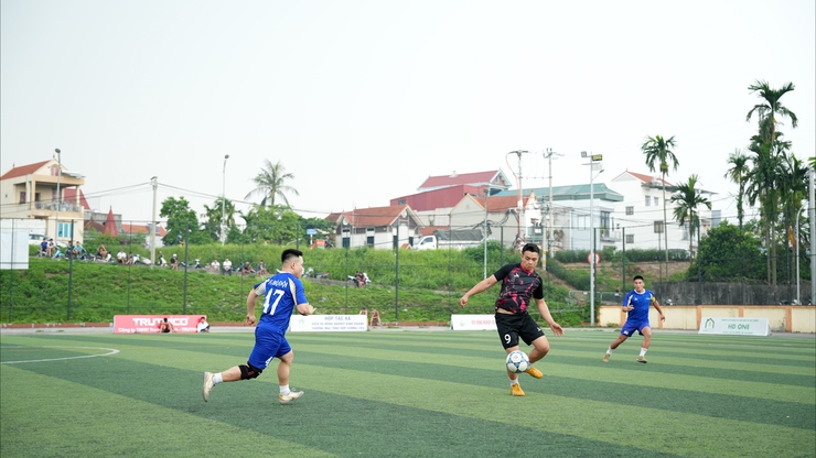 Bế mạc Giải bóng đá Nam thanh niên xã Dương Hòa năm 2026- Ảnh 4.
