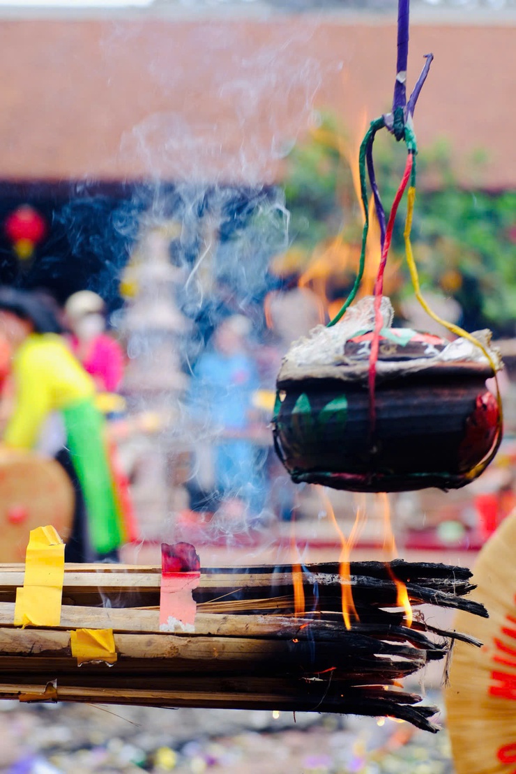 Độc đáo hội thi thổi cơm – nét đẹp văn hóa dân gian Làng Chuông- Ảnh 10.