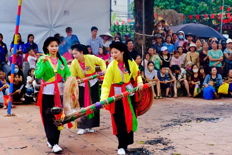 Độc đáo hội thi thổi cơm – nét đẹp văn hóa dân gian Làng Chuông- Ảnh 14.